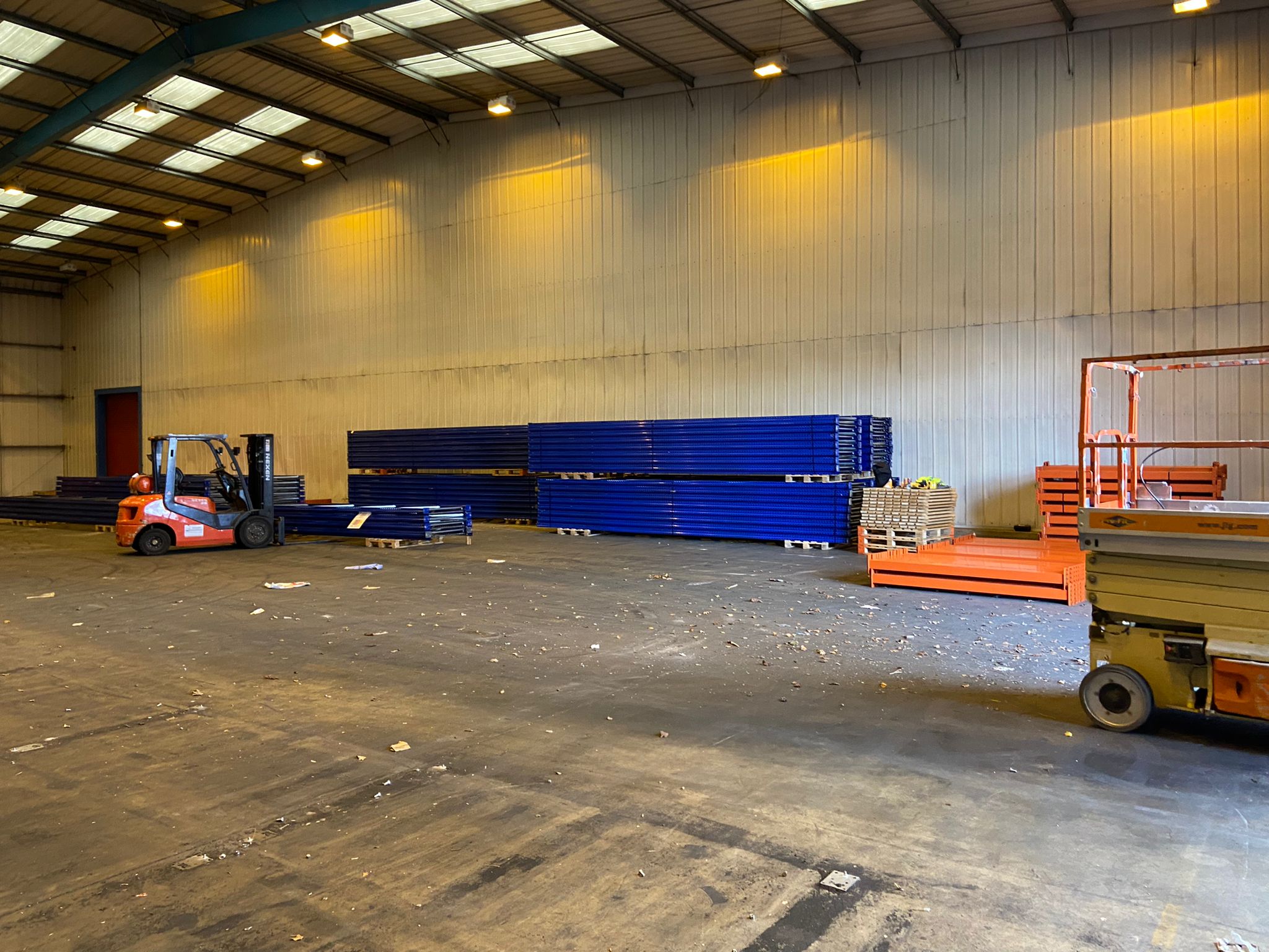 dismantle warehouse racking hertfordshire