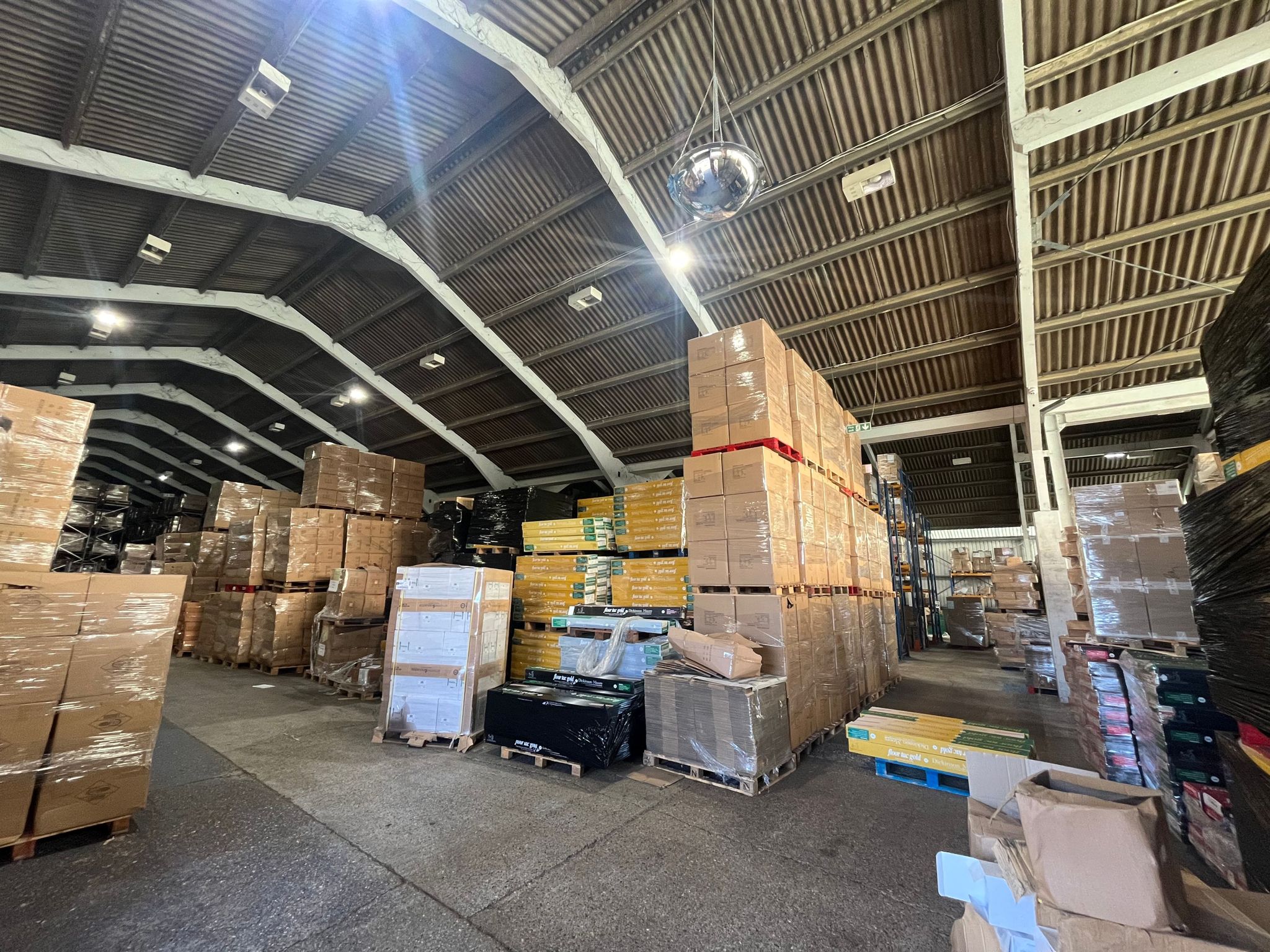 link-51-clearence-essex-gallery-4